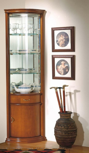 Угловая витрина 934 фото Угловая витрина 934. Фото №1